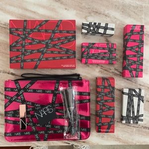 SOLD!!!Christmas NARS gift set!! Orgasm blush climax mascara eyeshadow palette
